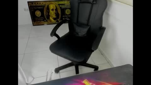 Snapshot of leather_king_of_bitches chatting on March 2026 07:14:02 PM leather_king_of_bitches online show from March 2026 07:14:02 PM