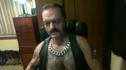 leathergreaser online show from February 2025 07:45:02 PM