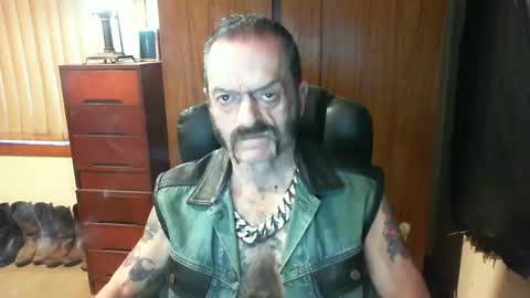 leathergreaser online show from February 2025 08:58:02 PM