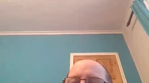 leatherpants68 online show from November 2025 08:38:01 AM