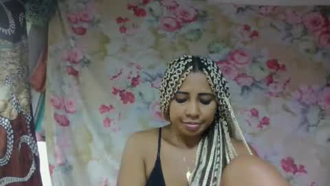leatianaa online show from May 2026 02:03:02 PM