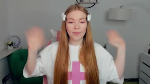 Snapshot of ledacopus chatting on November 2025 07:50:02 PM Lilly online show from November 2025 07:50:02 PM