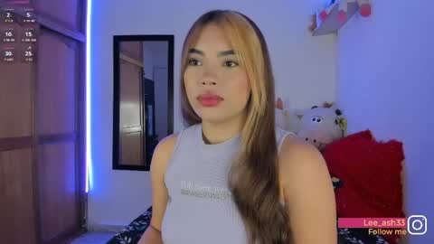 Snapshot of lee_ash chatting on May 2026 04:18:01 AM Ashley online show from May 2026 04:18:01 AM