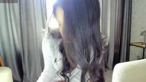 lee_chang online show from April 2026 11:02:02 AM