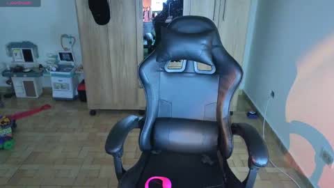 Lee online show from April 2026 06:31:01 PM