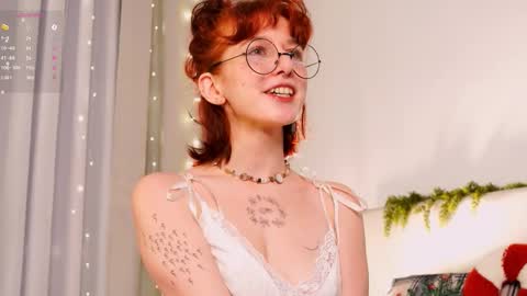 leelooyolo online show from January 2026 03:50:01 PM