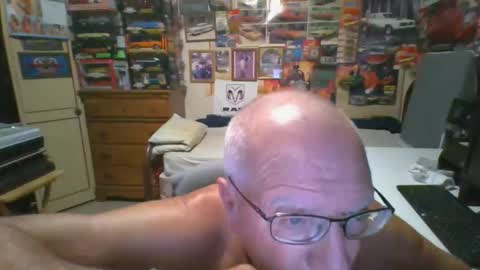 Snapshot of leezamm1132 chatting on April 2026 10:07:02 AM leezamm1132 online show from April 2026 10:07:02 AM
