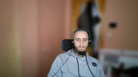 lefrenchiies online show from January 2026 02:00:01 PM