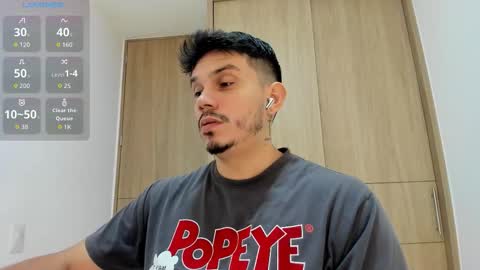 Alejandro online show from November 2025 01:33:02 PM