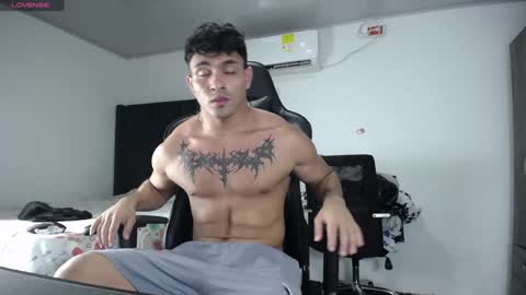 Snapshot of lei_77 chatting on December 2024 10:22:01 PM Lei online show from December 2024 10:22:01 PM