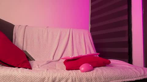 Leah online show from April 2026 11:26:01 PM