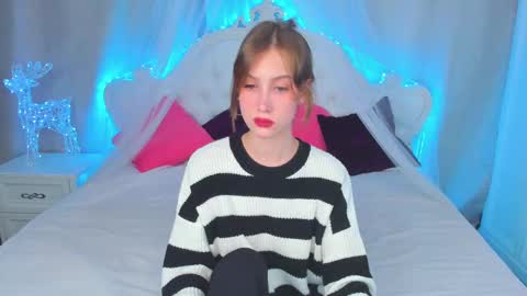 leiawow online show from February 2025 02:59:02 PM