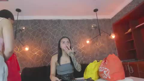 Snapshot of leigh_angels chatting on June 2026 09:59:01 PM LEIGH ANGELS online show from June 2026 09:59:01 PM