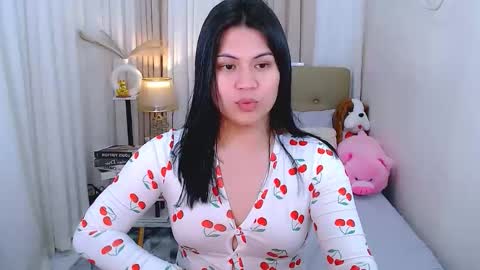 Cailey online show from November 2025 01:54:02 PM