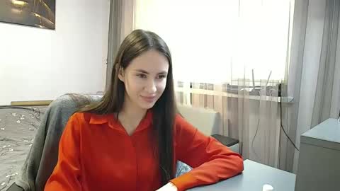 Leila online show from October 2025 10:57:02 AM