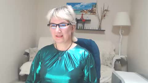 Leila Kinky online show from February 2025 12:44:02 PM