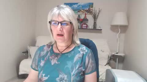 Leila Kinky online show from July 2026 10:21:02 AM