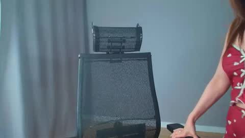 Snapshot of leksa_nolove chatting on April 2026 11:22:02 PM Leksa online show from April 2026 11:22:02 PM