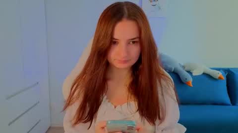 Lelia online show from September 2025 08:04:01 AM