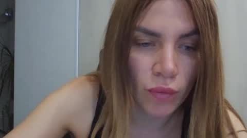 Snapshot of lena6122000 chatting on July 2026 05:05:02 PM lena6122000 online show from July 2026 05:05:02 PM