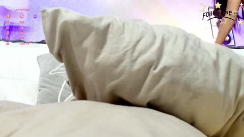 Snapshot of lena_helleen chatting on January 2025 12:05:02 PM lena online show from January 2025 12:05:02 PM