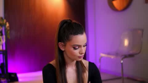 Snapshot of lena_laurent chatting on March 2026 10:30:01 AM Lena Laurent online show from March 2026 10:30:01 AM