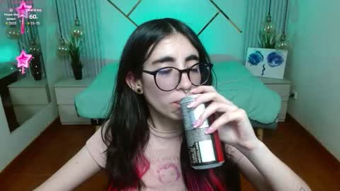 Snapshot of lena_roses chatting on February 2026 08:27:02 PM Lena online show from February 2026 08:27:02 PM