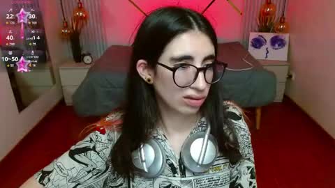 Snapshot of lena_roses chatting on April 2026 06:25:02 PM Lena online show from April 2026 06:25:02 PM