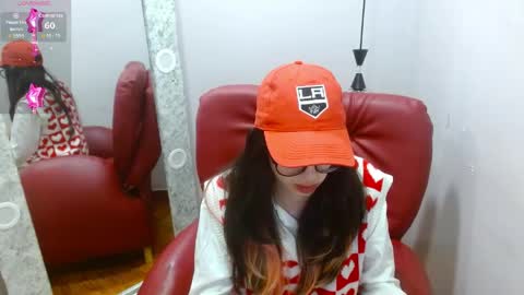 Snapshot of lena_roses chatting on April 2026 09:04:01 PM Lena online show from April 2026 09:04:01 PM