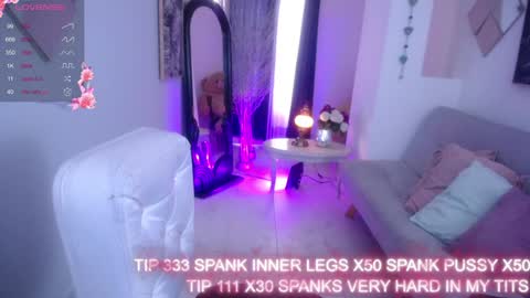 Snapshot of lena_w2 chatting on January 2025 06:39:01 PM Lena LOOK MY AMAZON LIST ON MY BIO online show from January 2025 06:39:01 PM