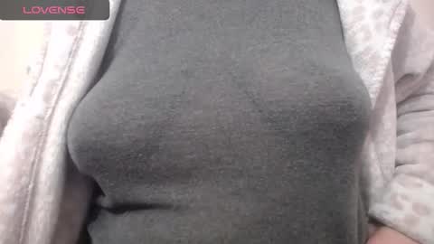 lenagolden online show from January 2026 12:07:02 PM