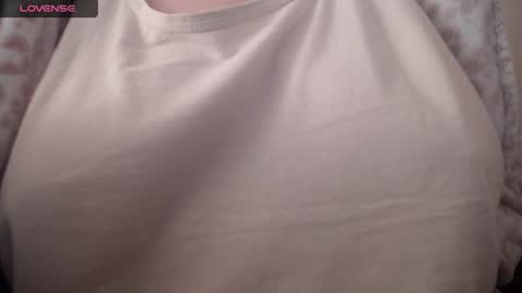 lenagolden online show from February 2026 10:43:01 AM