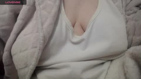 lenagolden online show from March 2026 03:50:01 AM