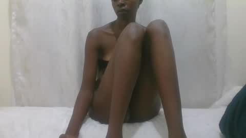 Snapshot of lenah6 chatting on November 2025 01:05:01 AM lenah6 online show from November 2025 01:05:01 AM