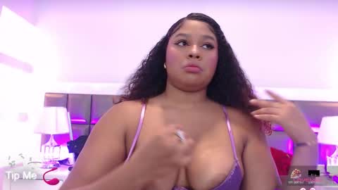Snapshot of lennaevans chatting on September 2025 11:37:02 AM Lenna online show from September 2025 11:37:02 AM