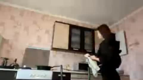 Hellomy name is Natalyits my first day here nice to meet you Give me 50 thumbs ups online show from April 2026 10:43:01 AM