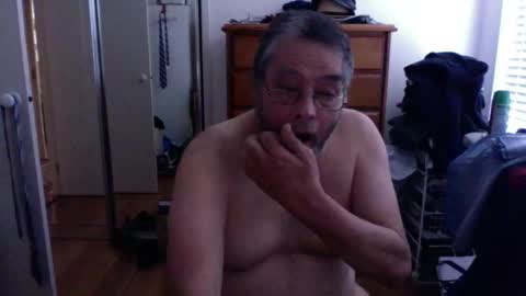 Snapshot of lennyfife chatting on December 2024 07:54:02 PM Pussylicker online show from December 2024 07:54:02 PM