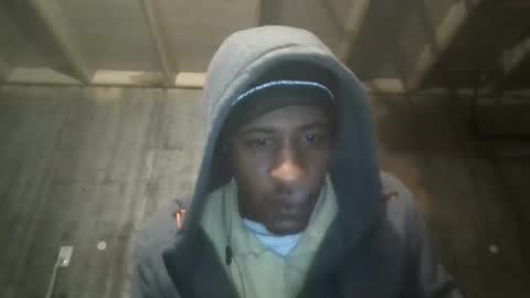 leo199984 online show from March 2025 04:15:02 AM