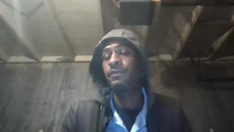 leo199984 online show from October 2025 02:58:02 AM