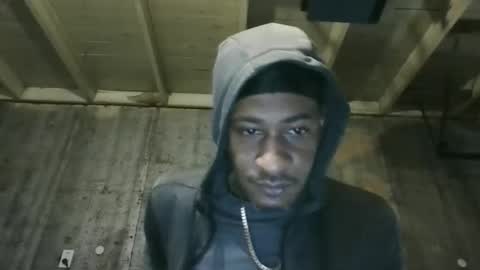 leo199984 online show from February 2026 06:37:02 PM