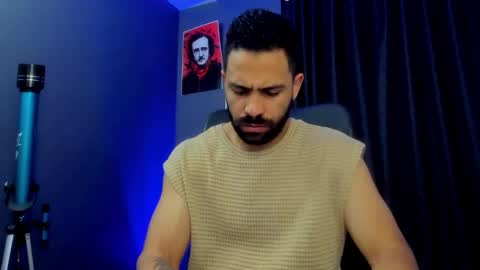 Leo  Diaz online show from February 2025 11:43:01 AM