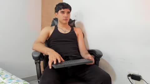 Leo Jones online show from February 2025 06:26:01 PM