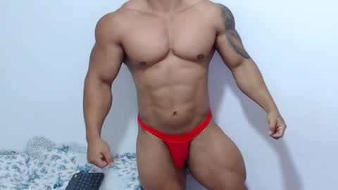 Snapshot of leo_muscleboy chatting on May 2026 01:39:02 PM Leo online show from May 2026 01:39:02 PM