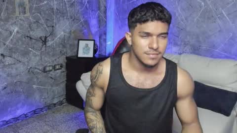 Leo independent model online show from September 2025 12:02:02 AM