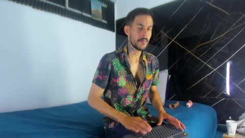 Snapshot of leo_vesper chatting on April 2026 12:02:01 PM leo vesper online show from April 2026 12:02:01 PM