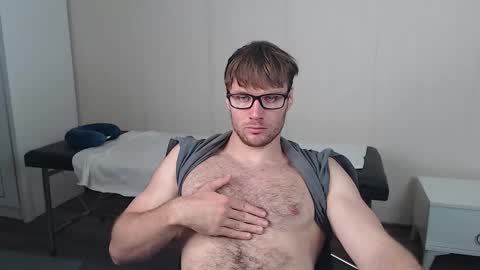 Snapshot of leoackerman chatting on October 2025 06:17:02 PM leoackerman online show from October 2025 06:17:02 PM