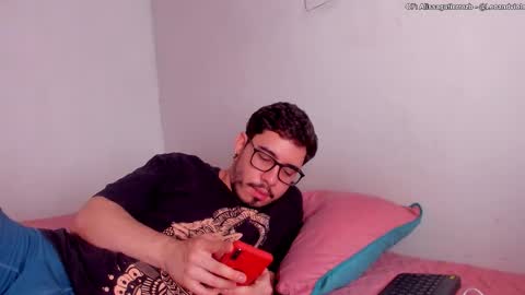 Carlos  Alissa. Help us to reach 100 likes  online show from October 2025 04:36:02 PM