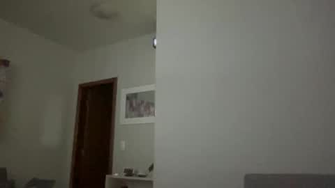 Snapshot of leobhr chatting on November 2025 05:52:01 AM Leo Wolf online show from November 2025 05:52:01 AM