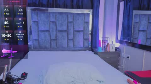 leomonnroe online show from April 2026 06:05:02 PM