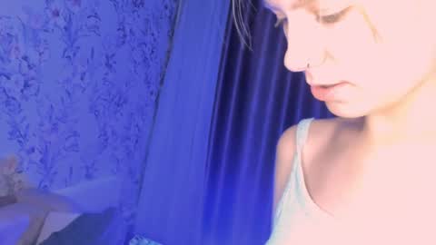 Snapshot of leon_devol chatting on December 2024 09:02:01 PM Leon and Lily online show from December 2024 09:02:01 PM